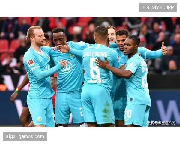 弗赖堡迎新帅开启重建新篇章